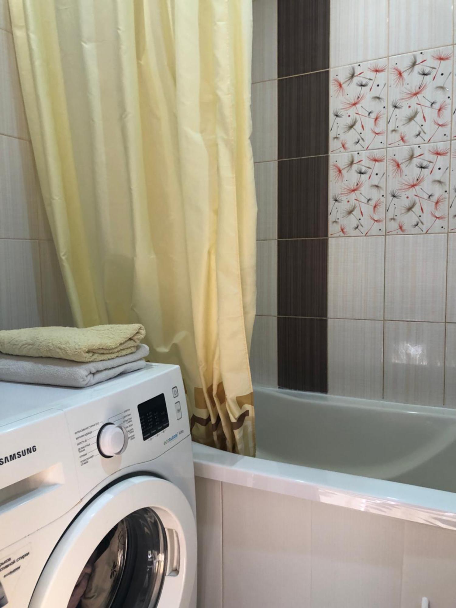 Просторная 2Комн Квартира На Школьнике Uralsk Exterior foto
